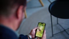 Technische Optionen, wie Apps am Handy, werden für die Überwachung von Partnern benutzt.