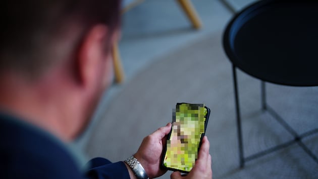 Technische Optionen, wie Apps am Handy, werden für die Überwachung von Partnern benutzt.