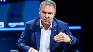 Babler prescht nun auch in der Gesundheitspolitik vor.