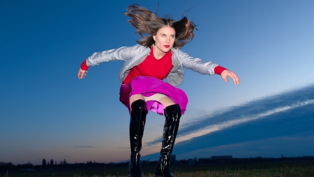 Auf dem Sprung in den Indiepop-Olymp: Sophia Kennedy stellt ihr neues Album „Squeeze Me“ im ...