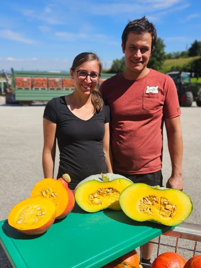 Sarah Metz und ihr Ehemann sind mit Leib und Seele Kürbisbauern.