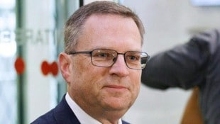 Die „Krone“ hat eine Frage an den ÖVP-Klubobmann nach seinem Verfahren.