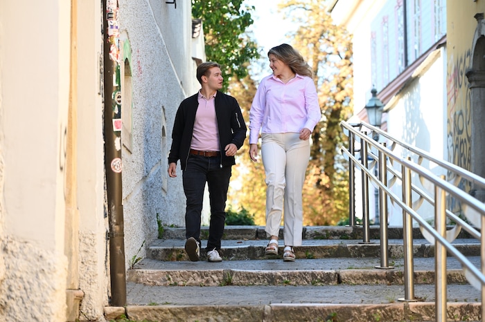 Für ihren Einsatz nominierte ihr Schulfreund Fabio sie zur Herzensmenschaktion.