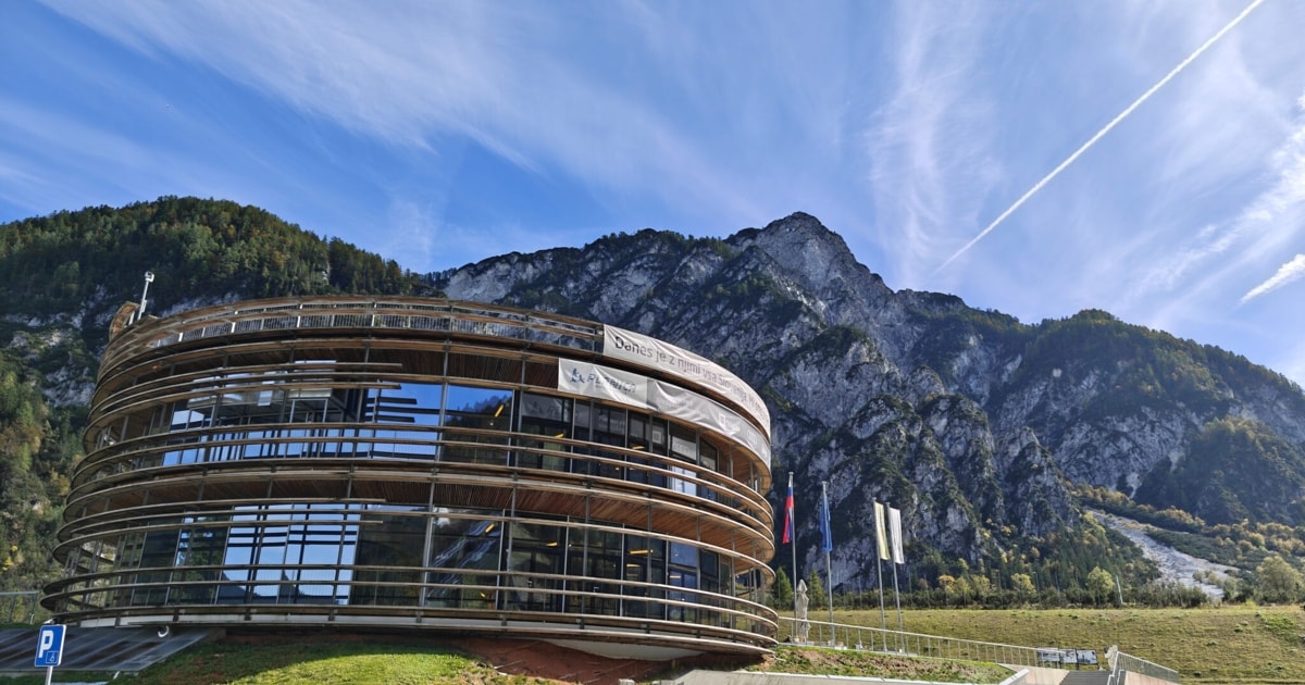 Cutting-edge hub for sky flyers just across the border
