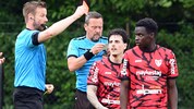 Exauce Nsandi (re.) wurde in Nußdorf wohl rassistisch beleidigt.