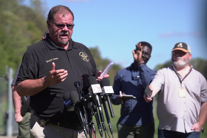 Davis kämpfte mit den Tränen.