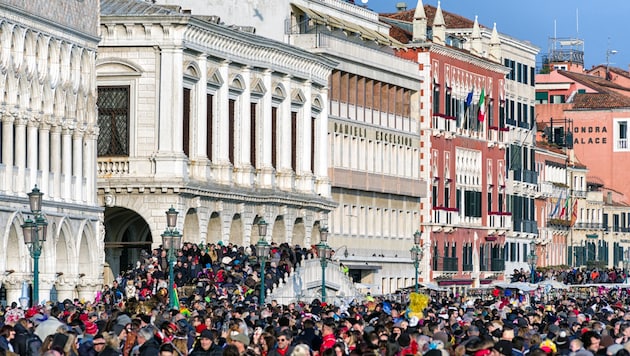 Während Touristen in Strömen kommen, sind neue Einwohner in Venedig höchst selten.