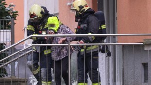 Mieter mussten ins Freie gebracht werden.