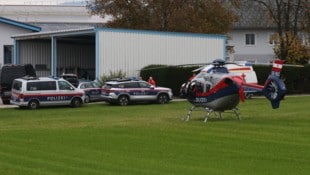 Schwer bewaffnete Trupps der Polizei hatten vergangenen Samstag die Waffenübung in Vorchdorf ...