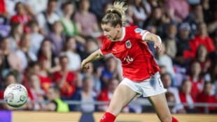 Marie-Therese Höbinger (hier im ÖFB-Dress) hat sich bei einem Spiel für ihren FC Liverpool wohl ...