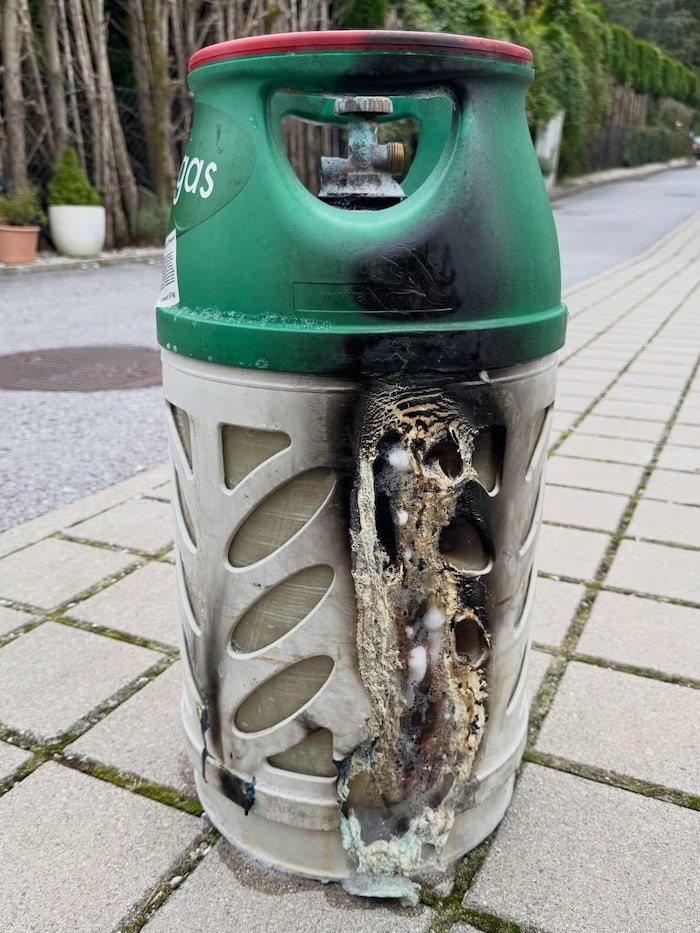 Brandspuren im Bereich der Gaskartusche