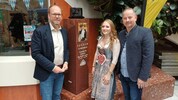 Dietmar Baurecht (Bezirksvorsteher des 15. Wiener Gemeindebezirks), Jacqueline Lugner, Alexander ...