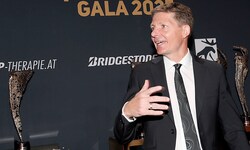 Erfolgscoach Oliver Glasner ist heiß begehrt.