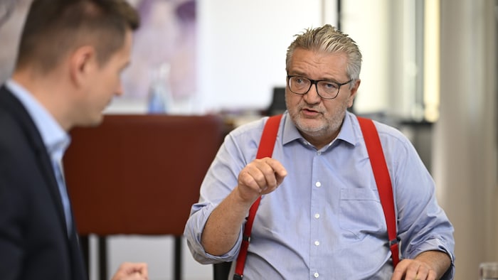 Für Wiens Sozialstadtrat Peter Hacker (SPÖ) sind solche Großfamilien zumeist ein „Randphänomen“.