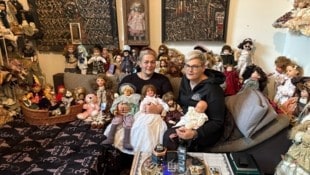 AuraDollz Bei Martina und Petra leben alle Arten von Puppen - von „Creepy Dolls“ über „Aura Dolls“ bis hin ...