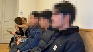 Die beiden Angeklagten vor Gericht