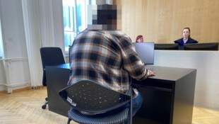 Der Grieche räumte ein, einen Blödsinn gemacht zu haben.