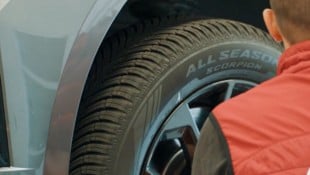 Ganzjahresreifen liefern im Test teilweise sehr gute Ergebnisse ab.