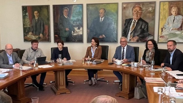 Am Montag tagte die vollständige Landesregierung in der Budgetklausur.