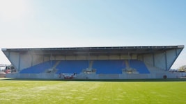 Das umgebaute Stadion samt neuen Tribünen nimmt Formen an. 