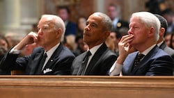 Joe Biden (l.) und Bill Clinton (r.) fanden ungewöhnlich freundliche Worte für ihren Nachfolger ...