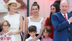 Das Fürstenhaus von Monaco freut sich erneut über Nachwuchs! Beatrice Borromeo – links mit Sohn ...