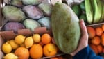 Die EU-Mango kommt mit der Post aus Spanien.
