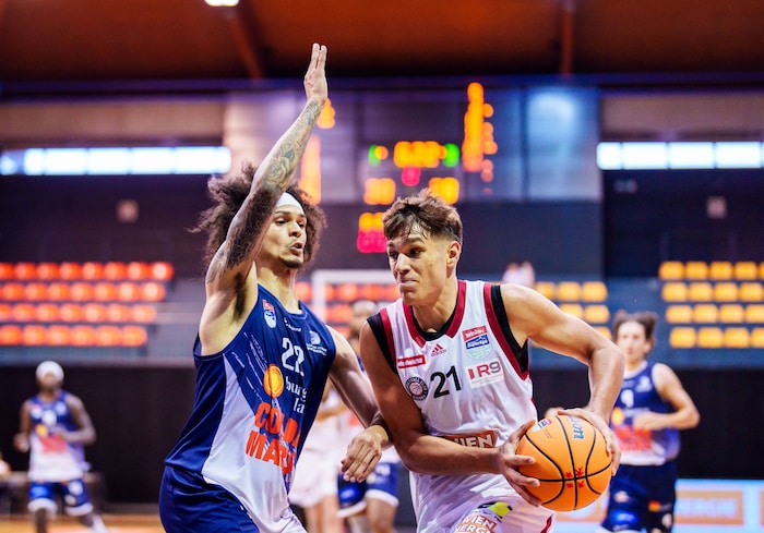 Mit Aron (am Ball) steht bei BC Vienna inzwischen die nächste Stazic-Generation auf dem Feld.