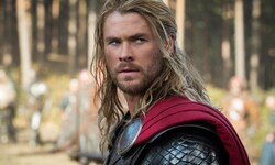 „Ein Baby mit Muskeln!“ – „Thor“-Star Chris Hemsworth sorgt für Lacher am Set