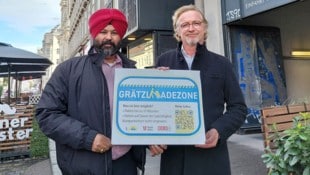 Gurdial Singh Bajwa, Obmann der Kleintransporteure in der Wirtschaftskammer Wien, und Martin ...