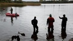Auch Taucher waren bei der Suche nach dem vermissten Schüler im Einsatz.