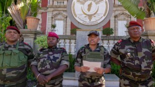 Im ostafrikanischen Land Madagaskar ist jetzt die Armee an der Macht.