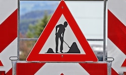 Auf einer Baustelle in Kundl schlugen die Treibstoffdiebe zu (Symbolbild).