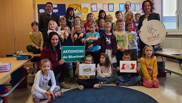 Ein Aktionstag der Bäuerinnen fand in der Volksschule Maria Saal statt. Mit dabei auch ...