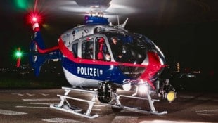 Mithilfe des Helikopters der Polizei konnte der gesuchte Täter rasch aufgespürt werden. Der ...