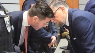 René Benko beim Prozessauftakt mit Anwalt Norbert Wess