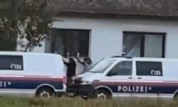 19 Teilnehmer wurden vorübergehend festgenommen.