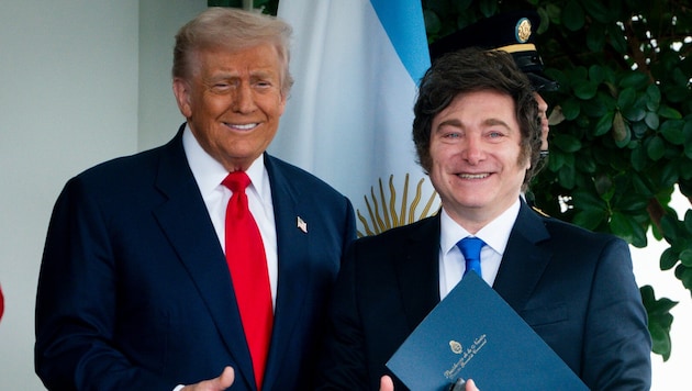 Von links: US-Präsident Donald Trump und der argentinische Präsident Javier Milei