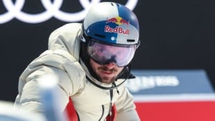 Marcel Hirscher lässt sich hinsichtlich eines möglichen Sölden-Comebacks noch nicht in die ...