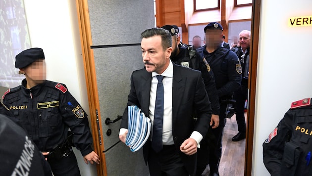 Record bankrupt Rene Benko receives a 24-month prison sentence in Innsbruck.