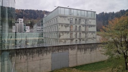 Beide Terror-Teenager sind wieder im Gefängnis in Leoben (Steiermark) inhaftiert.