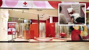 Neu in der Westfield Shopping City Süd: Gegenüber dem IKEA-Eingang wartet derzeit ein ...