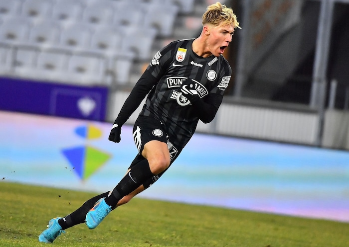 Dänemark darf sich noch etliche Jahre über Wucht und Torgefahr von Millionen-Stürmer Rasmus ...