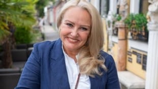 Verena Scheitz sprach in „Willkommen Österreich“ über ein skurriles Jobangebot vom AMS.