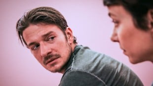 Jungstar Stefan Gorski brilliert neben Julia Koschitz als psychisch kranker Mörder Anton Lisky, ...