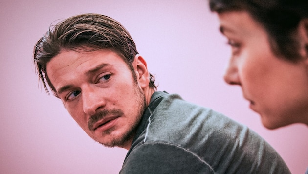 Jungstar Stefan Gorski brilliert neben Julia Koschitz als psychisch kranker Mörder Anton Lisky, ...