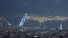 In Oberstdorf waren Polizei und Bergwacht aufgrund eines Junggesellenabschieds voll gefordert.