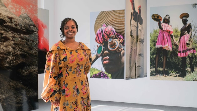 Namafu Amutse inszeniert in ihren Fotografien Menschen zwischen Tradition, Kolonialisierung und ...