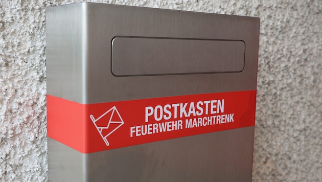 Die vier zurückgetretenen Kommando-Mitglieder bekamen Post vom Chef der Landesfeuerwehr, der ...