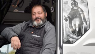 Gut, dass er zur Stelle war: Christian Engel aus Lessach löschte im Tunnel. Der Heilige Florian ...